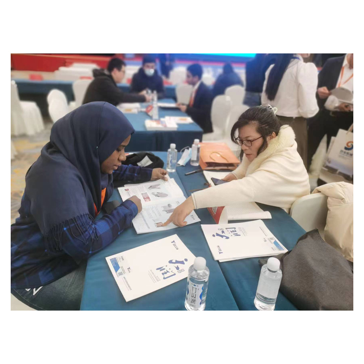 廣貿(mào)天下--與國(guó)外眾多客戶對(duì)接真空滾揉機(jī)系列設(shè)備(圖4) 廣貿(mào)天下--與國(guó)外眾多客戶對(duì)接真空滾揉機(jī)系列設(shè)備(圖4)